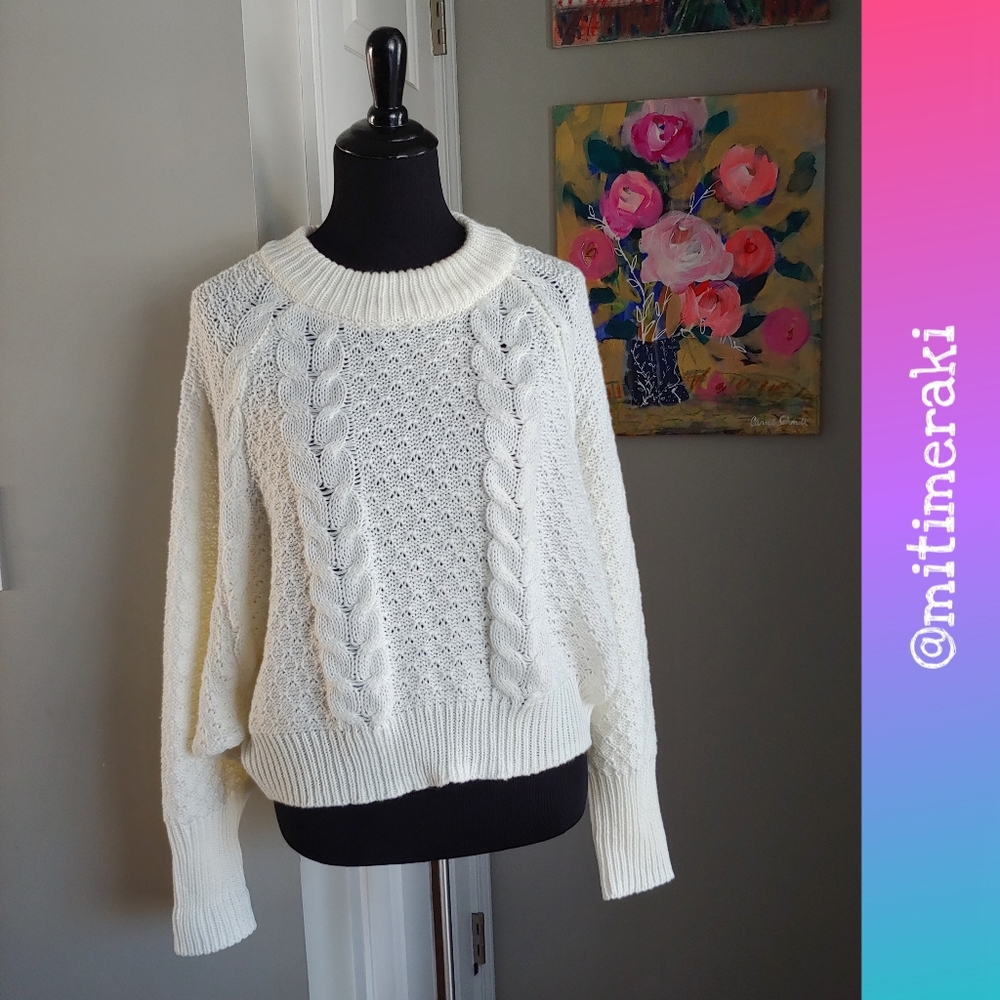 Moon & Madison - Off White Cable Knit Sweater Women's Size Medium